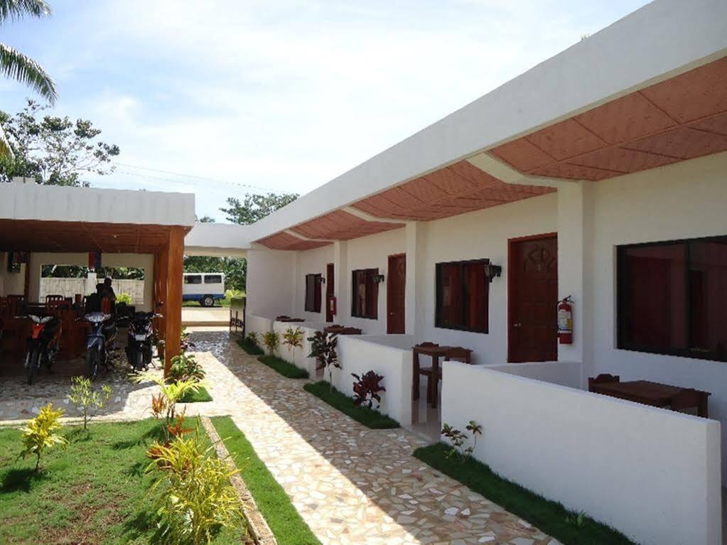 Oyo 502 Roberto'S Resort Panglao Exterior photo