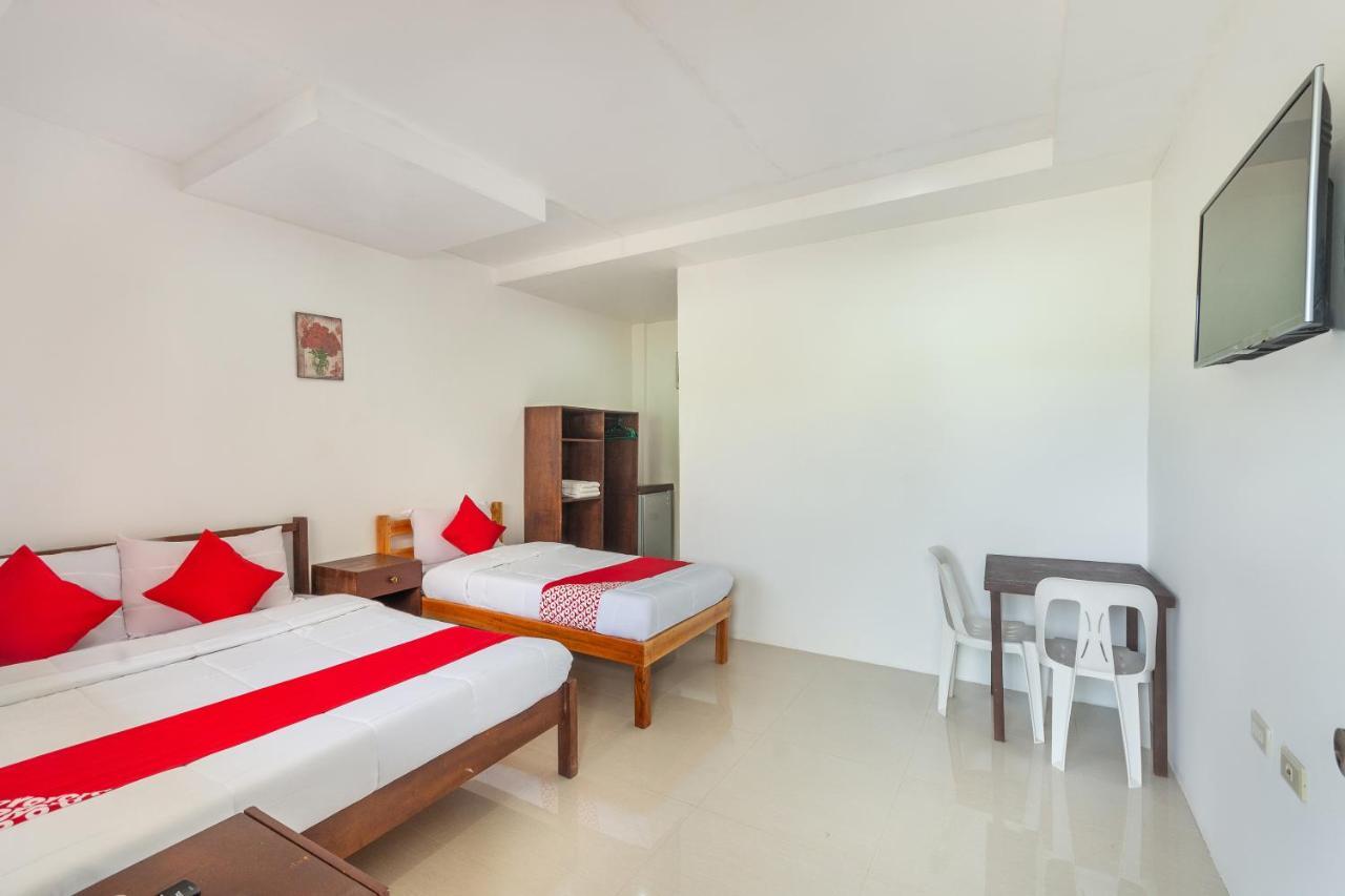Oyo 502 Roberto'S Resort Panglao Exterior photo