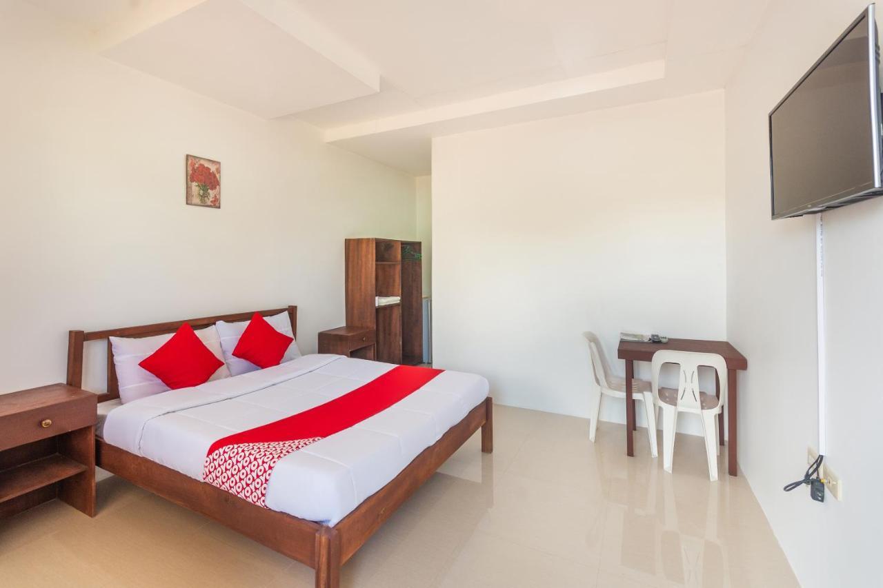 Oyo 502 Roberto'S Resort Panglao Exterior photo